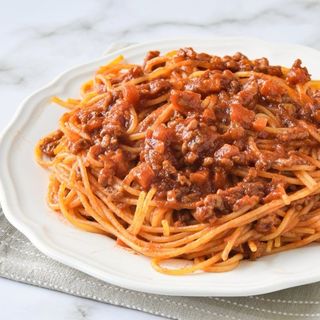 Spaguettis con salsa boloñesa