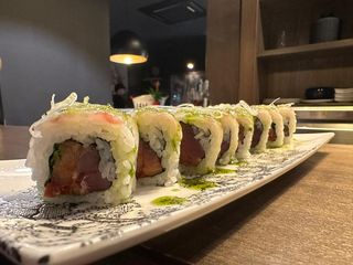 Uramaki Fuji roll