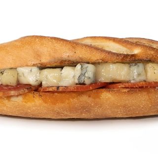 55. Pepperoni e queijo gorgonzola