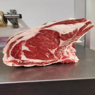 Chuleton De Ternera (1 Kg.)