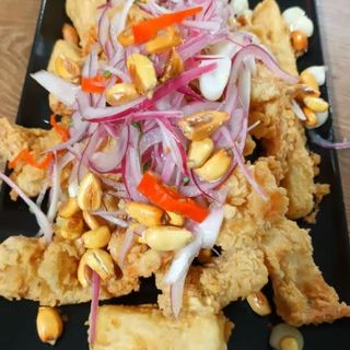 Chicharron De Pescado Fuente Familiar (Para 2 Personas)