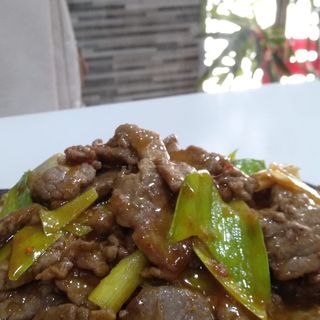 Ternera En Salsa Sacha