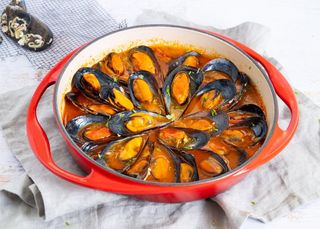 Mejillones A La Marinera (Ración)