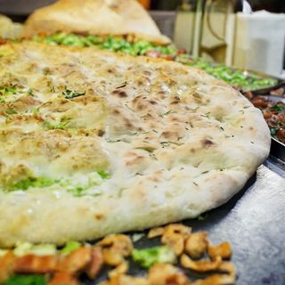 Focaccia pistacchiosa