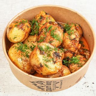 Ziemniaki z masłem i zielenina 300g