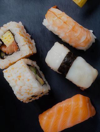 39 Nigiri Salmón Flameado (2 Uds.)