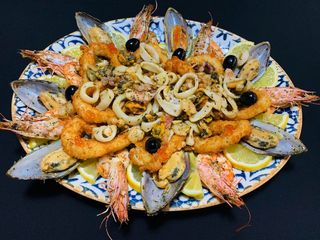 ზღვის პროდუქტების ასორტი 700გრ