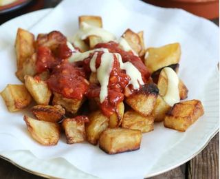 Tapa De Patatas Bravas