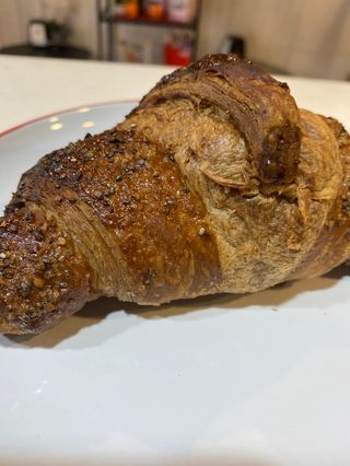 Cornetto mora e sambuco vegano