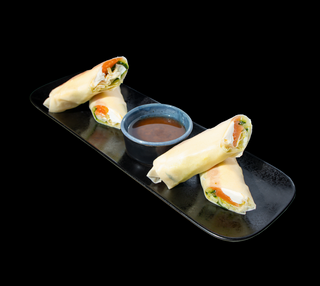 Спрінг ролл з лососем