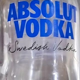 Vodka Asbolut (700 Ml.)