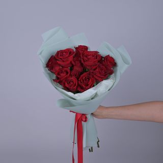 11 Sa faci parte din echipa - rosu