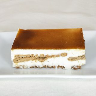 Pastel de Queso con Galleta (Porción)