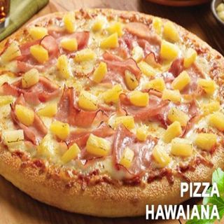 15. Pizza Hawaiana