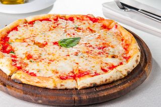 Pizza al trancio mozzarella