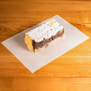 Tronchetto grande al cioccolato per 6 persone