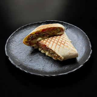 Omlet u tortilji sa povrćem