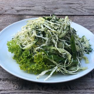 Салат із капусточки (200г)