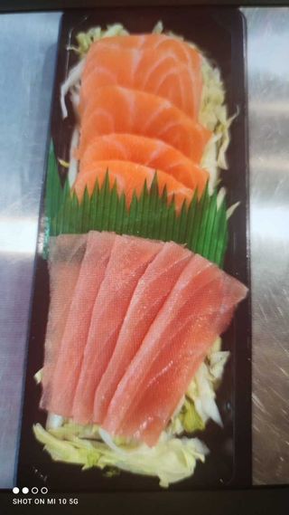 Sashimi de salmón y atún (10 lonchas)