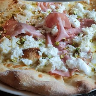 Pizza De Mortadela (33 Cm.)