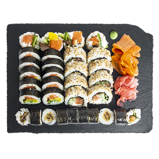 #SpeedSet 1.1  32 kawałków sushi, surówka