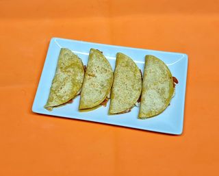 QUESADILLAS DE HUITLACOCHE (4ud)[VEGETAL]