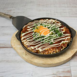 Okonomiyaki Konnichiwa style