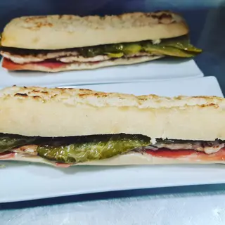 Bocadillo serranito