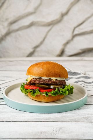 Чизбургер говяжий