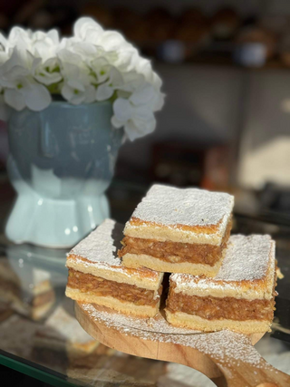 Lenja pita jabuka posna