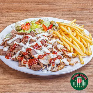 Talerz kebab z frytkami