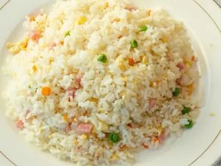 Arroz Frito Con Tres Delicias