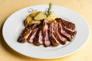 Tagliata di manzo con patate
