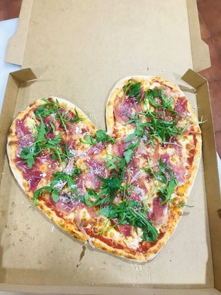 Pizza Serrano (33 Cm.)