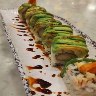 85.Uramaki Green snake roll (8 Uds.)