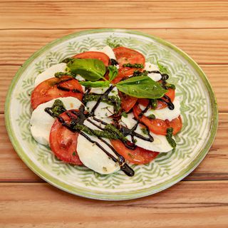 Ensalada Caprese Sin Gluten