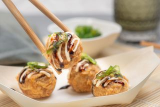 TAKOYAKI (4 UD)