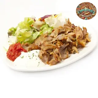 Platos Combinados mixto grande con 2 pan de pitas y 2 bebidas y Queso