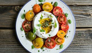 Burrata cu mix de tomante 180g