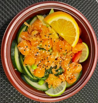 Salmão Poke Bowl