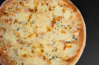 Pizza Quattro Formaggi Ø32cm