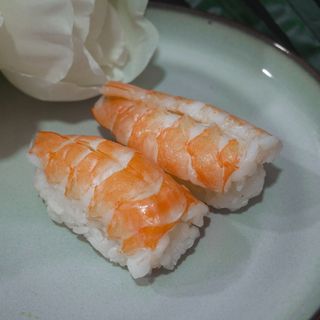 Maki Nigiri gambori