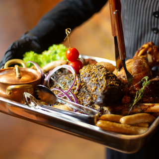 Запечена бараняча нога