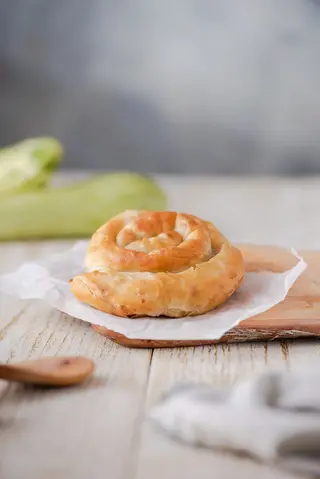 Pita sa tikvicama pečena 120 gr
