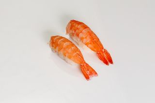 Суші з креветкою