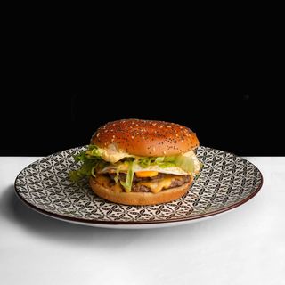 Grand double burger Tasty