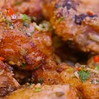 41.- Costillas Fritas