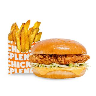 Combo Junior Cheesy Chicken Sandwich
