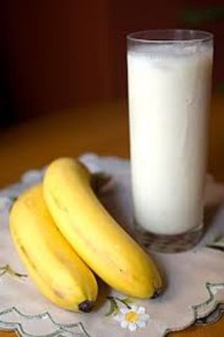 Banana lassi