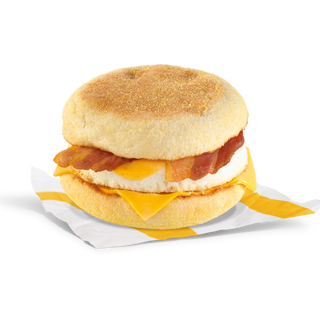 BACON MCMUFFIN CU OU  SENDVIS CU OU SI BACON 124G